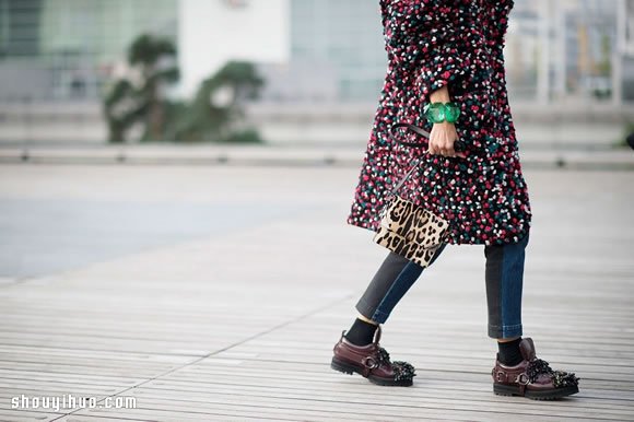 女生的足下風(fēng)情 時裝周上40雙最具創(chuàng)意女鞋 -  rpnrmr.com