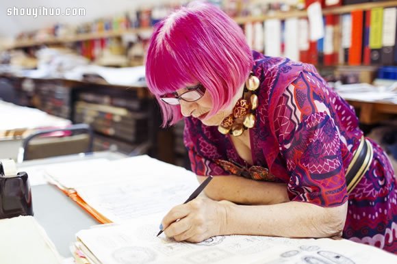 時(shí)尚界不朽傳奇大師 ZANDRA RHODES -  rpnrmr.com