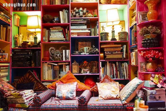 時(shí)尚界不朽傳奇大師 ZANDRA RHODES -  rpnrmr.com