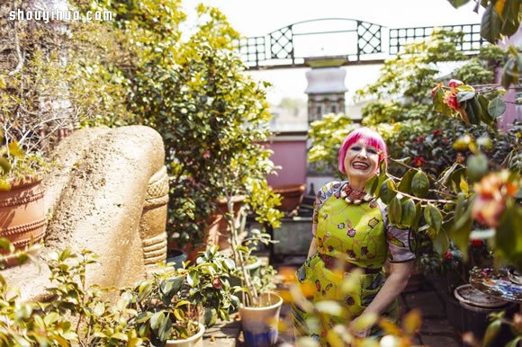 時(shí)尚界不朽傳奇大師 ZANDRA RHODES -  rpnrmr.com