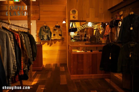 日本Porter Classic復(fù)古風(fēng)服飾店布置設(shè)計(jì) -  rpnrmr.com