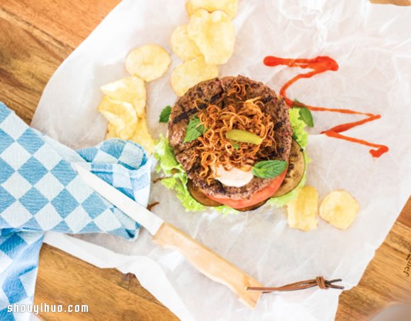 多汁美味的北非風(fēng)味羊排堡DIY食譜 -  rpnrmr.com