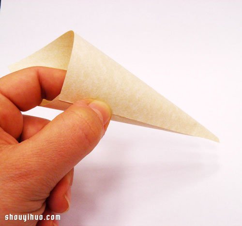 牛皮紙+絲帶 簡單糖果包裝手工制作圖解教程 -  rpnrmr.com