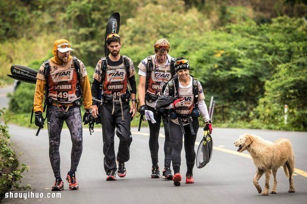 極限運動家遇見流浪狗后發(fā)生的感人故事 -  rpnrmr.com