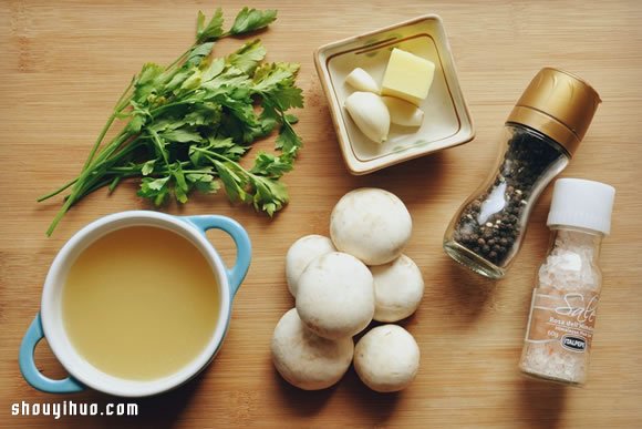 蒜香雞汁焗蘑菇的做法 自制海鮮味焗蘑菇 -  rpnrmr.com