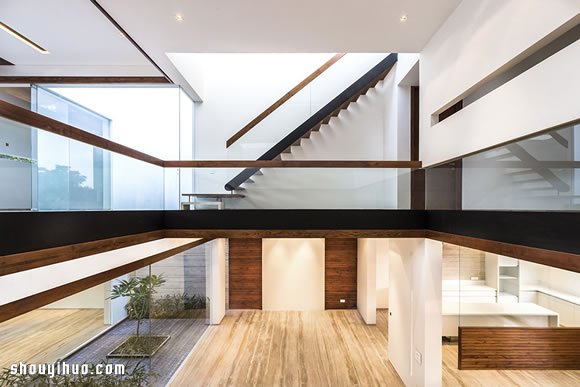 House in Mohali 印度帶中央庭院別墅設(shè)計(jì) -  rpnrmr.com