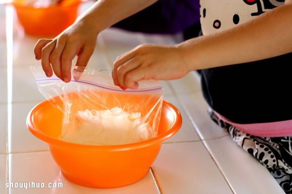親子活動：15分鐘就能用密封袋做出冰淇淋 -  rpnrmr.com