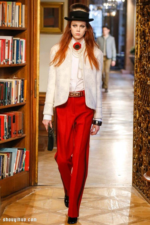 CHANEL 2015 早秋系列女生服裝搭配設(shè)計 -  rpnrmr.com