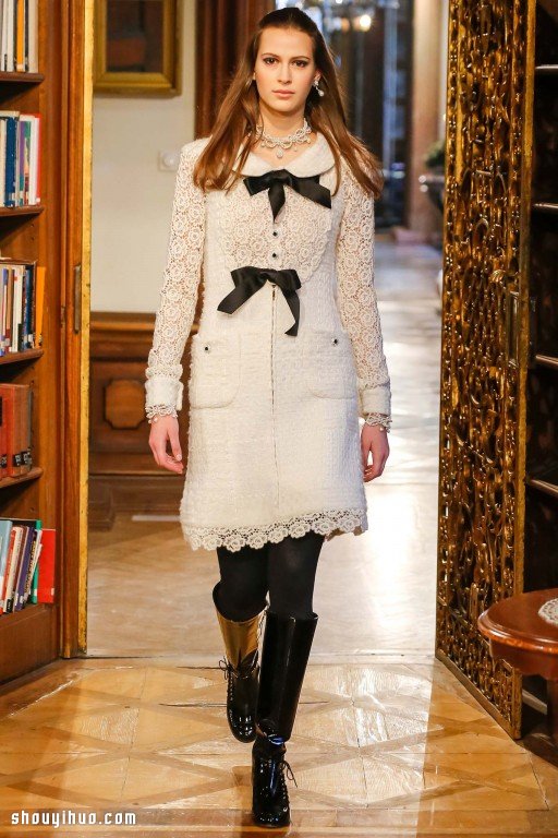 CHANEL 2015 早秋系列女生服裝搭配設(shè)計 -  rpnrmr.com