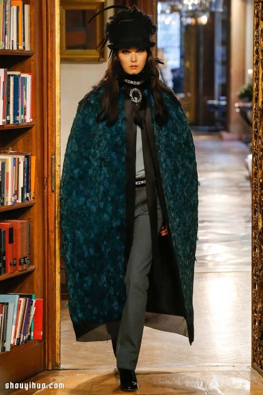 CHANEL 2015 早秋系列女生服裝搭配設(shè)計 -  rpnrmr.com