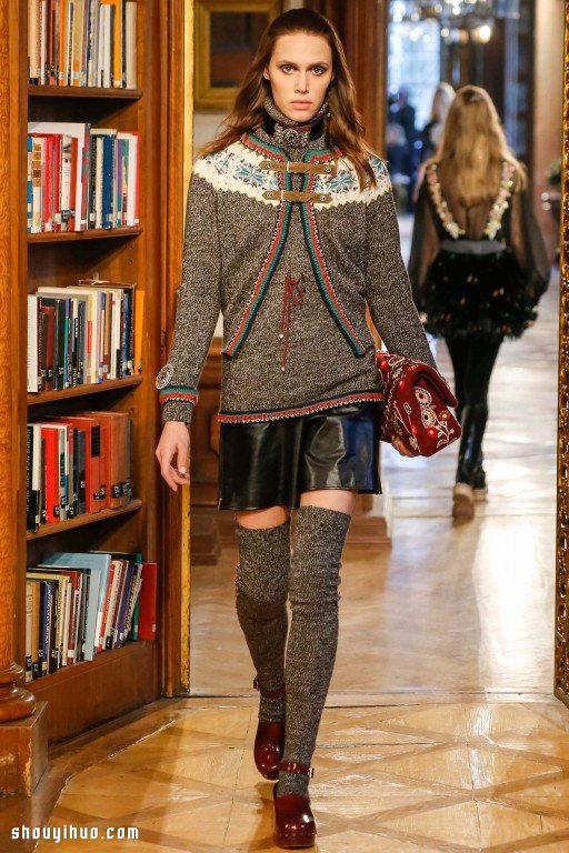 CHANEL 2015 早秋系列女生服裝搭配設(shè)計 -  rpnrmr.com