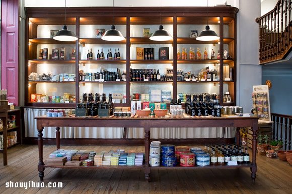 西班牙古色古香的日常生活小店陳列擺放設(shè)計 -  rpnrmr.com