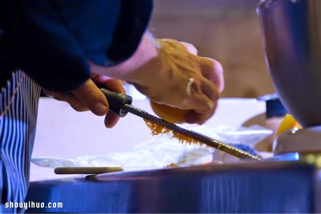 SWEET ALCHEMY 雅典暗黑主義甜點店設計 -  rpnrmr.com