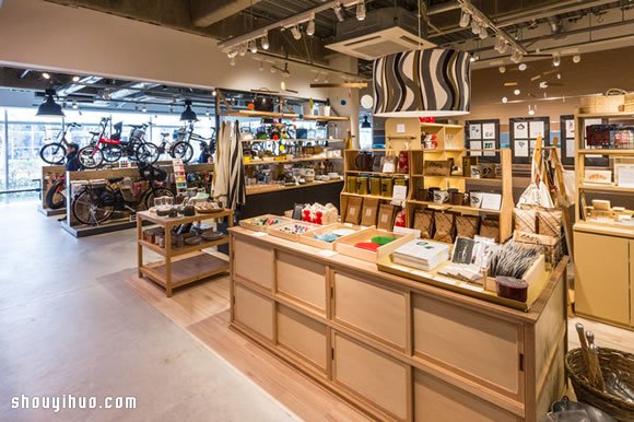SHONAN T-SITE 復(fù)合式店鋪裝修布置設(shè)計(jì) -  rpnrmr.com