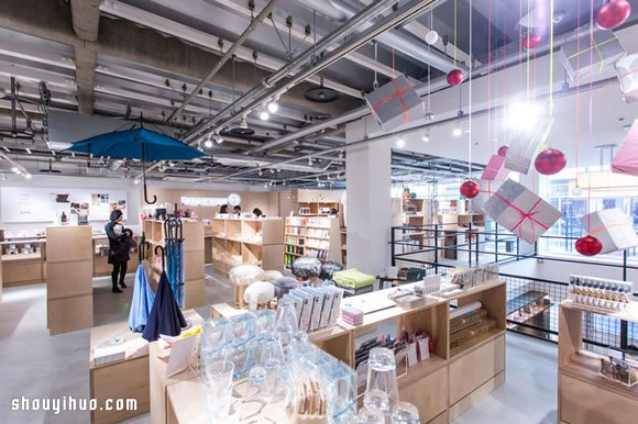 SHONAN T-SITE 復(fù)合式店鋪裝修布置設(shè)計(jì) -  rpnrmr.com