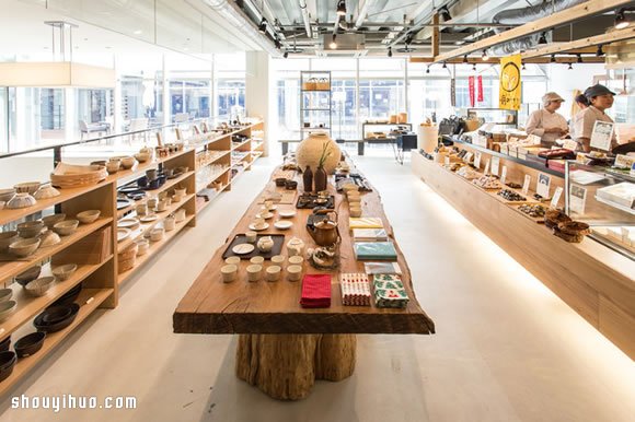 SHONAN T-SITE 復(fù)合式店鋪裝修布置設(shè)計(jì) -  rpnrmr.com