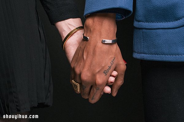 圣誕節(jié)倒數(shù)計(jì)時(shí) 冬日溫暖禮物特輯男生篇 -  rpnrmr.com