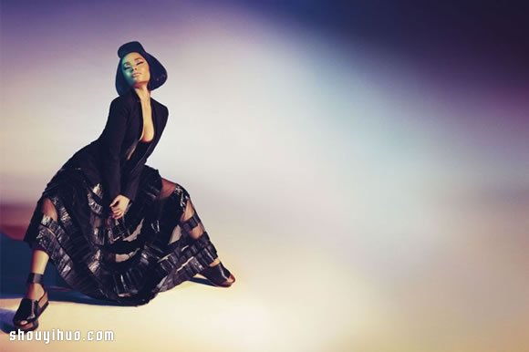Roberto Cavalli 2015春夏熱帶風(fēng)情服飾 -  rpnrmr.com