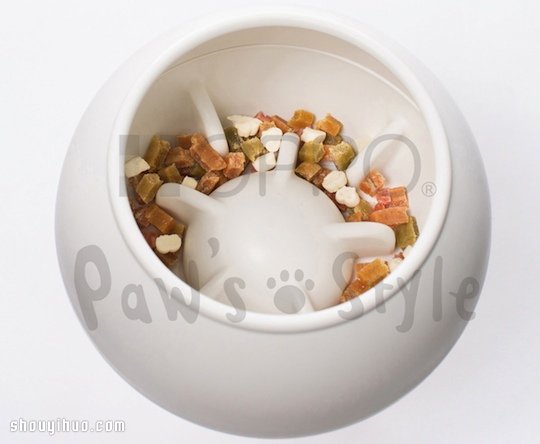 Oppo Food Ball 讓狗狗慢食的不倒翁碗 -  rpnrmr.com