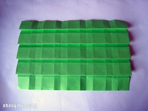 一張紙折紙立體圣誕樹手工DIY制作圖解教程 -  rpnrmr.com