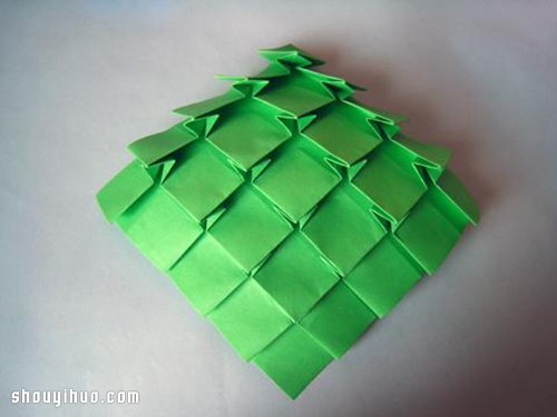 一張紙折紙立體圣誕樹手工DIY制作圖解教程 -  rpnrmr.com