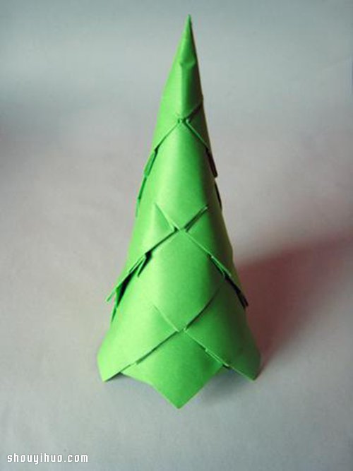 一張紙折紙立體圣誕樹手工DIY制作圖解教程 -  rpnrmr.com