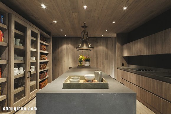 El Mirador House 擁有馬房的林間別墅設計 -  rpnrmr.com