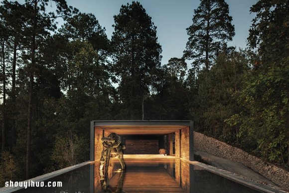 El Mirador House 擁有馬房的林間別墅設計 -  rpnrmr.com