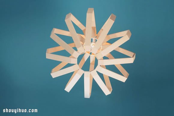 靈感來自阿波羅登月艙的創(chuàng)意吊燈設(shè)計(jì) -  rpnrmr.com