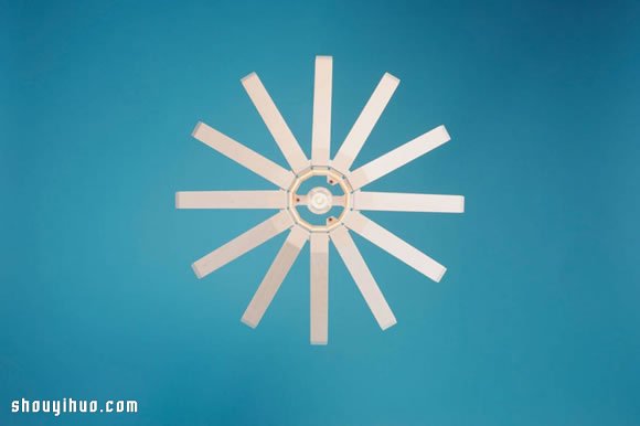 靈感來自阿波羅登月艙的創(chuàng)意吊燈設(shè)計(jì) -  rpnrmr.com