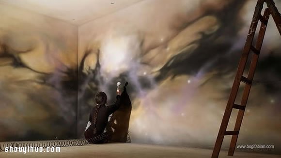神奇的墻面夜光彩繪 關(guān)燈就變成奇幻世界！ -  rpnrmr.com