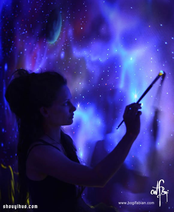 神奇的墻面夜光彩繪 關(guān)燈就變成奇幻世界！ -  rpnrmr.com