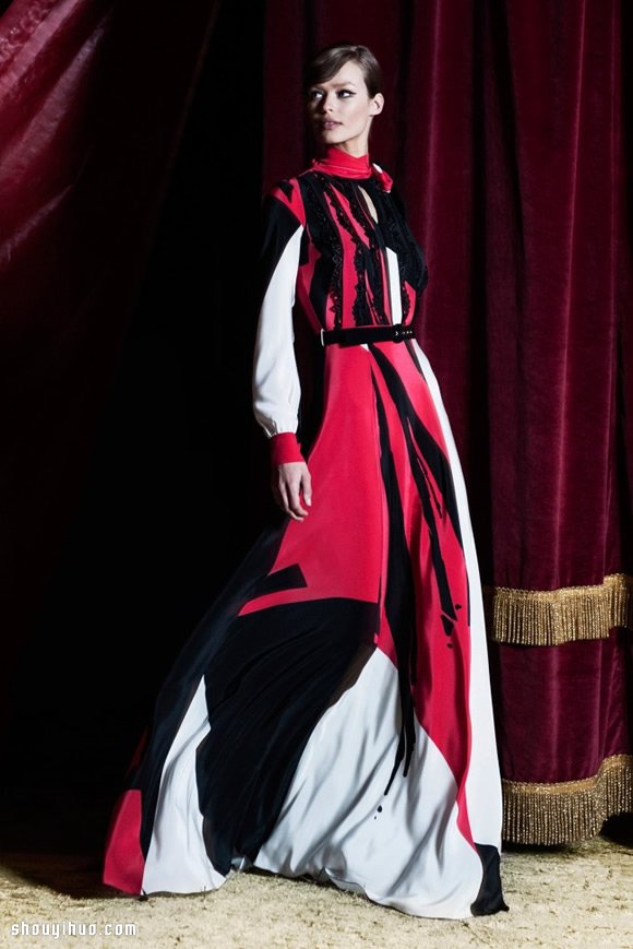 頂級奢華巴洛克宮廷風時裝 Zuhair Murad -  rpnrmr.com