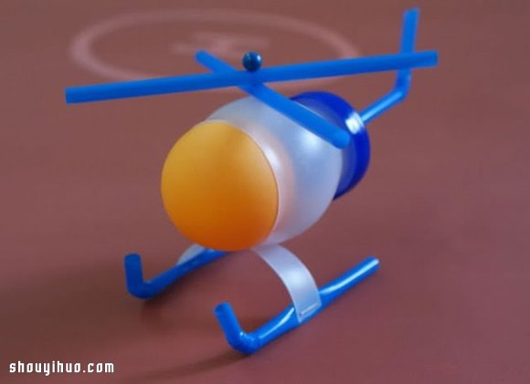 塑料瓶+乒乓球+吸管 自制直升機(jī)玩具模型 -  rpnrmr.com