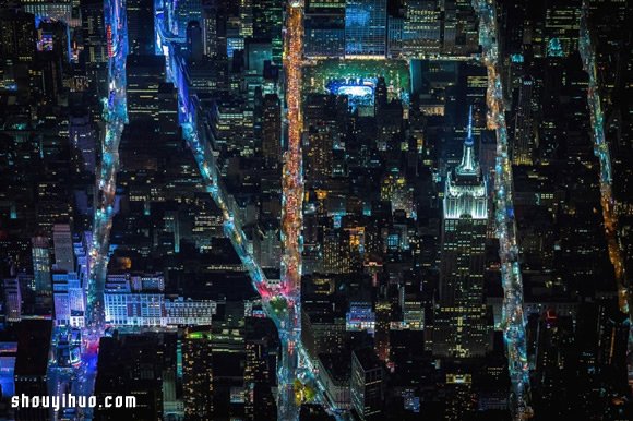驚險(xiǎn)拍攝下的紐約夜景 “GOTHAM 7.5K” -  rpnrmr.com