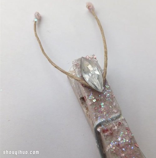 木夾子+蛋糕紙 變廢為寶手工制作漂亮蝴蝶 -  rpnrmr.com