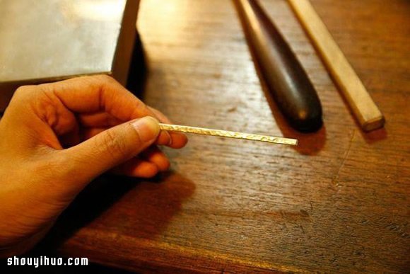 親手打造完美銀戒指的純手工制作步驟圖解 -  rpnrmr.com