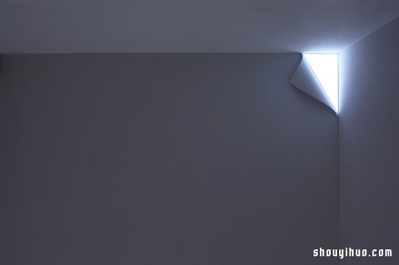 YOY–WORKS 設(shè)計的絕妙超薄墻角燈 -  rpnrmr.com