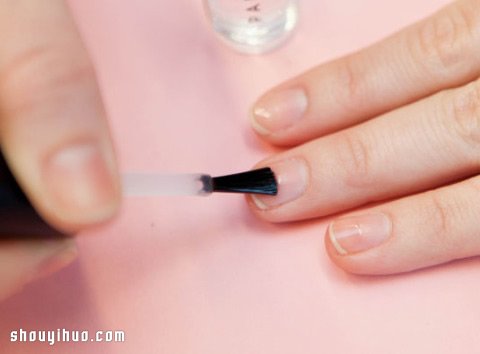 美甲知識：10種指甲彩繪和保養(yǎng)技巧 -  rpnrmr.com