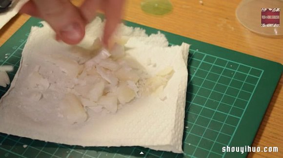 自制超有情調(diào)的水蠟燭DIY手工制作方法教程 -  rpnrmr.com