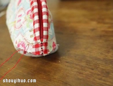 可愛韓國(guó)風(fēng)布藝手拿包筆袋DIY手工制作圖解 -  rpnrmr.com