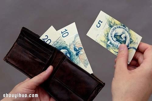 自制歐元偽鈔 精細(xì)到讓真鈔像玩具 -  rpnrmr.com