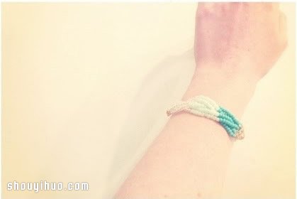 唯美感覺撲面而來 DIY漂亮簡約的串珠手鏈 -  rpnrmr.com