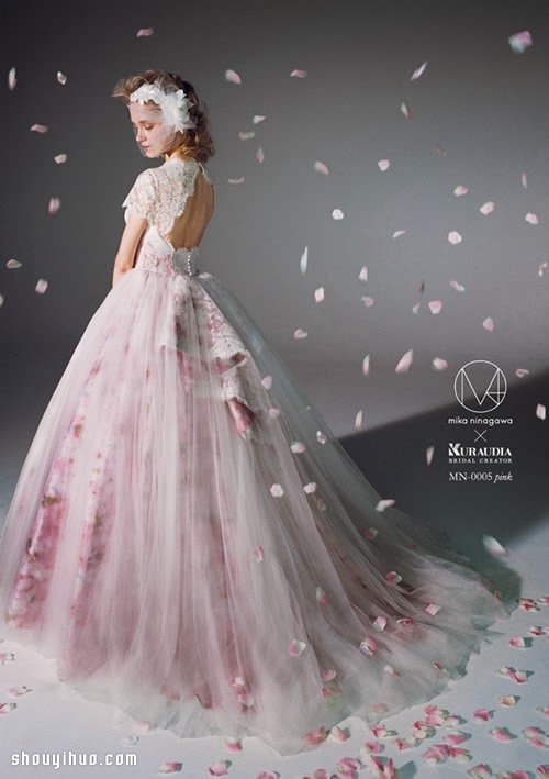 蜷川實(shí)花 2015 夏季絢爛婚紗設(shè)計(jì)作品 -  rpnrmr.com