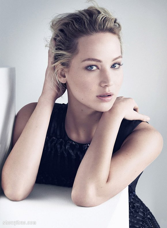 Jennifer Lawrence 演繹 Be Dior 手袋廣告 -  rpnrmr.com