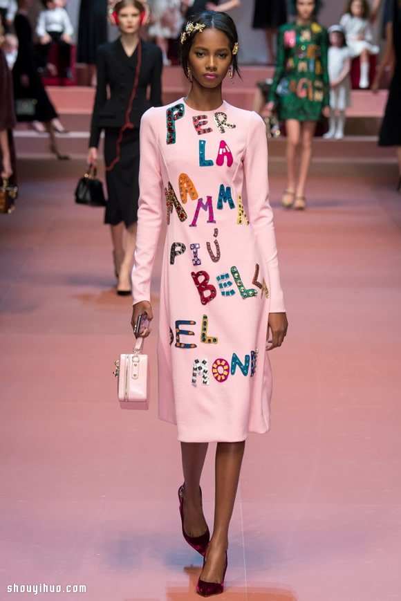 Dolce & Gabbana 2015秋冬時(shí)裝之母愛頌歌 -  rpnrmr.com