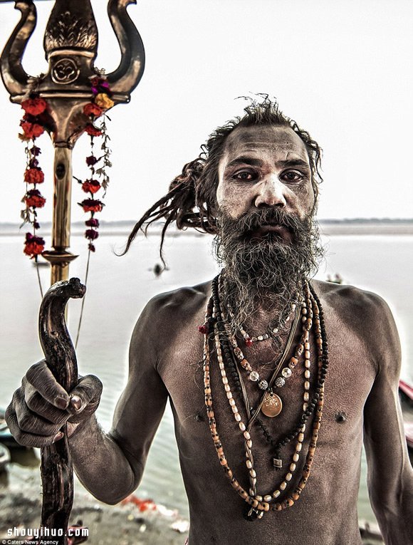 印度Varanasi恐怖的“食尸族” Aghori -  rpnrmr.com