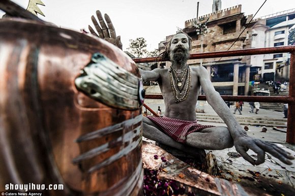 印度Varanasi恐怖的“食尸族” Aghori -  rpnrmr.com