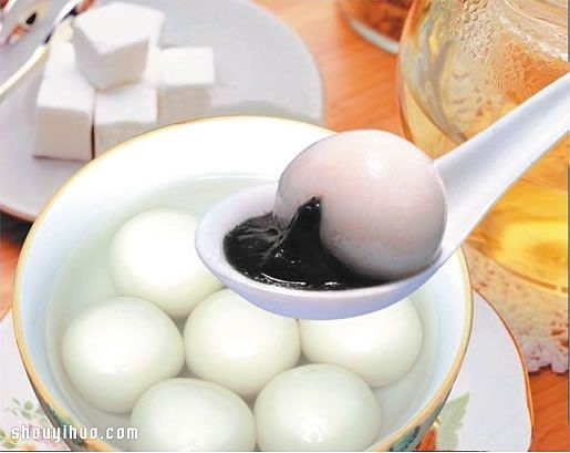 特色可愛草莓元宵的做法 不忍咬下去啦！ -  rpnrmr.com