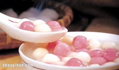 特色可愛草莓元宵的做法 不忍咬下去啦！ -  rpnrmr.com